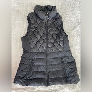 Women's Black Quilted Vest Calvin Cline